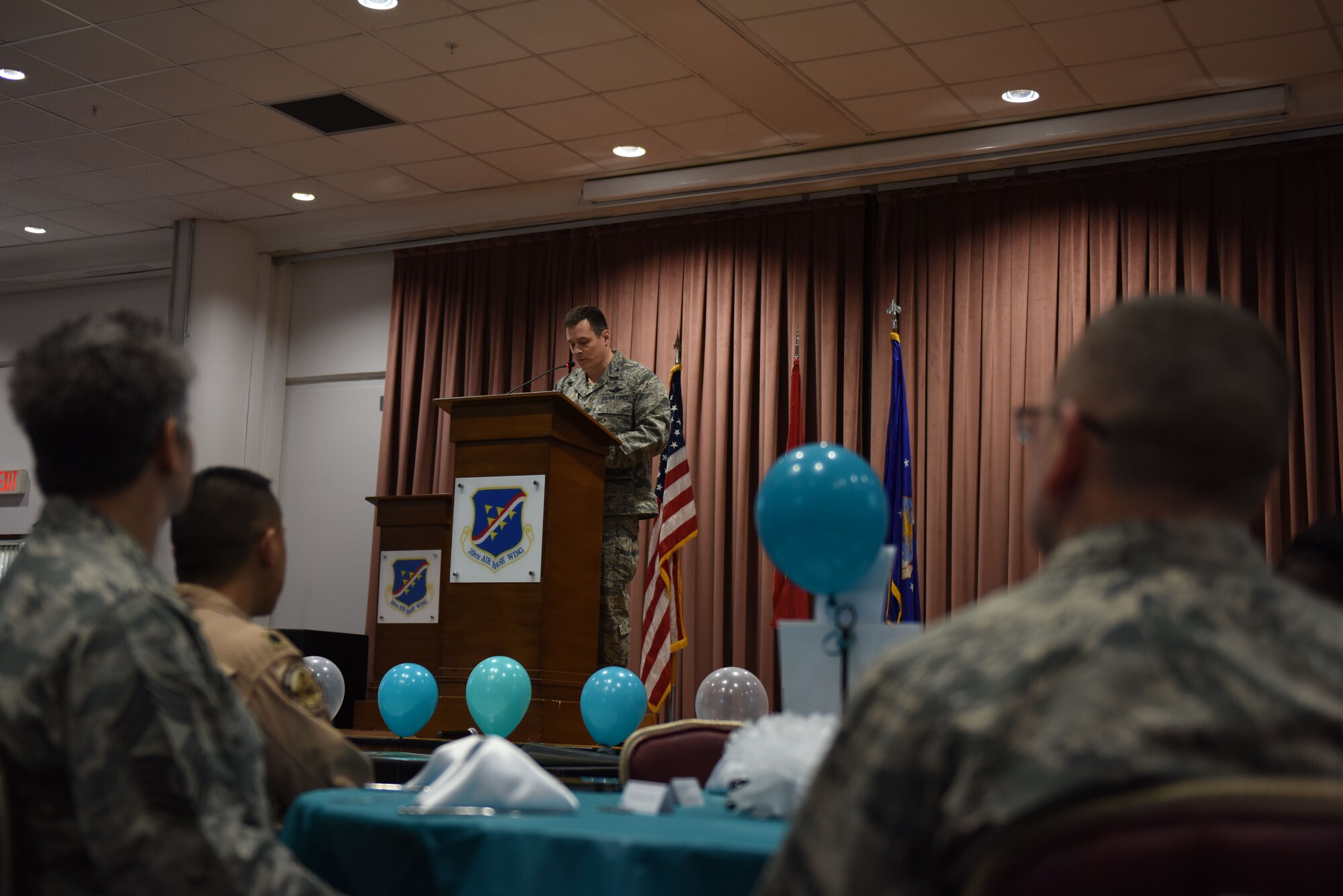 U.S. Air Force Airmen signed a pledge to “never leave a wingman behind” in honor of Sexual Assault Awareness and Prevention Month at Incirlik Air Base, Turkey, April 5, 2018.  The pledge reminded service members to be vigilant, not only during SAAPM month, but year-round. (U.S. Air Force photo by Senior Airman Kristan Campbell)