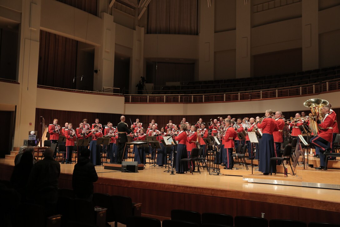 On April 8, 2018 the Marine Band reenacted a Dream Hour radio broadcast with host Robert Aubry Davis at the Clarice Smith Performing Arts Center at the University of Maryland in College Park. (Master Sgt. Kristin duBois/released)