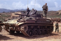 Track Mounted Twin 40mm Duster, 1968.
Photo Courtesy of USMC Archives