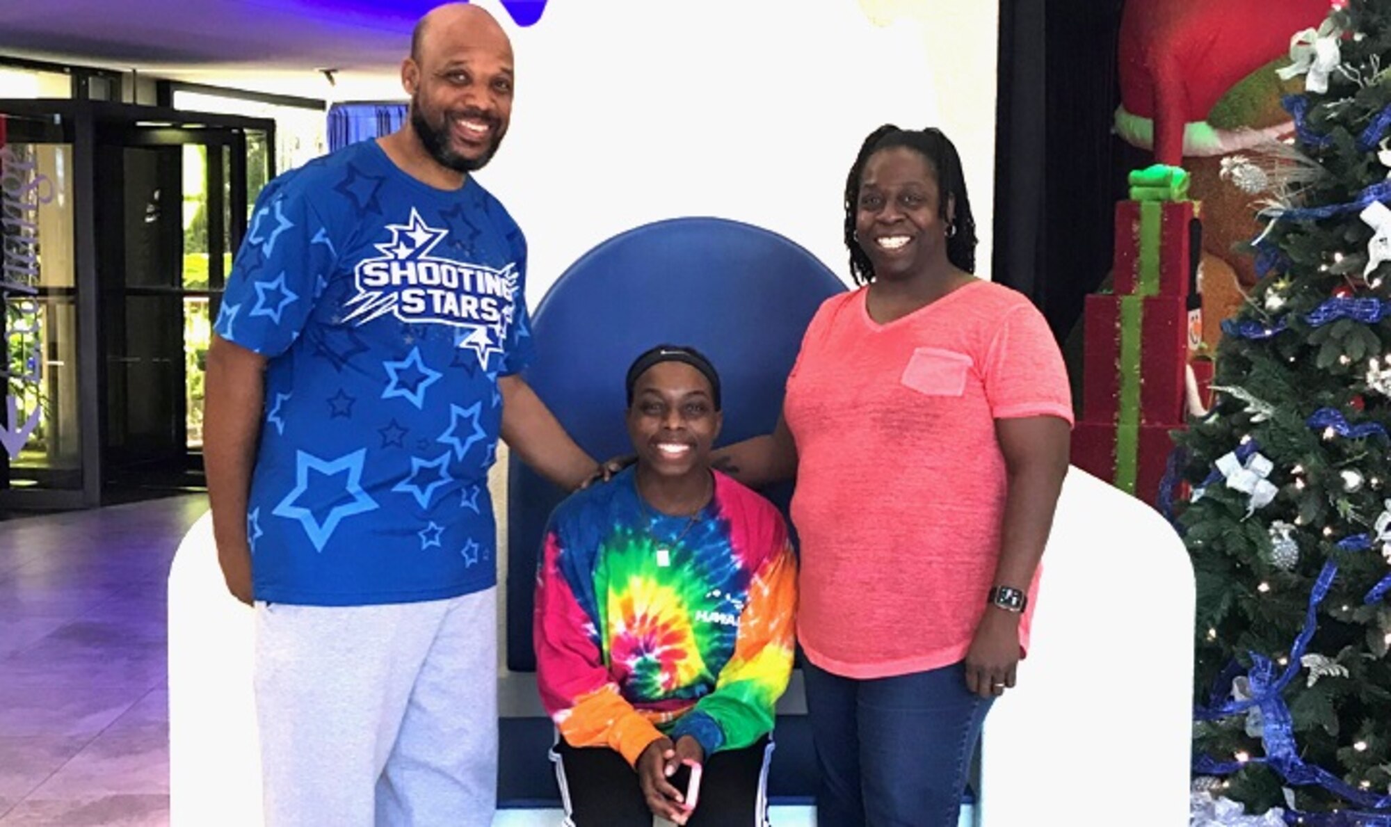 Jamia Bailey (center) with her parents, James and Pia, after she underwent a procedure in December at Tripler Army Medical Center, Hawaii, to help prevent deep vein thrombosis from recurring. DVT is a blood clot that forms in a vein deep inside the body. (Courtesy photo)