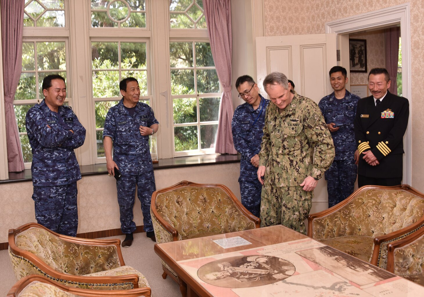 KYOTO, Japan (April 10, 2018) Vice. Adm. Phil Sawyer, commander, U.S. 7th Fleet, center, visits Togo-tei, the official residence of former Japanese Imperial Navy admiral Togo Heihachiro as a guest of Japan Maritime Self-Defense Force (JMSDF) Kazuki Yamashita, second from left, commandant of the JMSDF Yokosuka District and Vice Adm. Takehisa Nakao, commandant of the Maizuru District. Sawyer visited the Maizuru District headquarters in Kyoto to reinforce 7th Fleet’s close, long-standing partnership with the JMSDF throughout Japan.