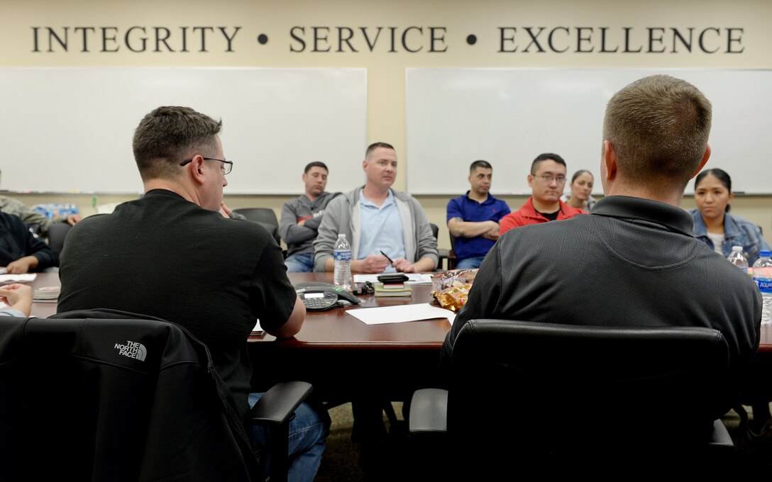 Airpower Leadership Academy students and facilitators discuss leader traits during one of the program’s 10 weekly mentorship sessions, Feb. 15, 2018, at Joint Base San Antonio-Lackland, Texas. ALA provided 11 staff and technical sergeants the opportunity to learn from nine senior noncommissioned officers in order to develop their personal leadership philosophy. (U.S. Air Force photo by Tech. Sgt. R.J. Biermann)