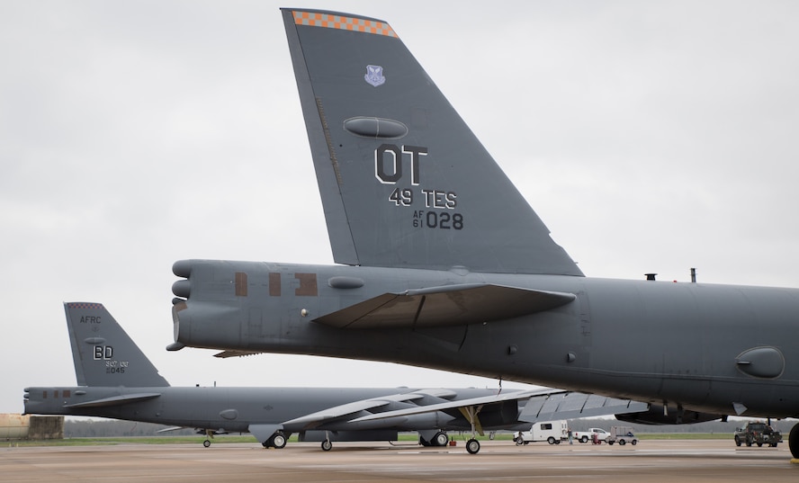 Developmental and Operational Test Integrate on B-52 flight; Bringing ...