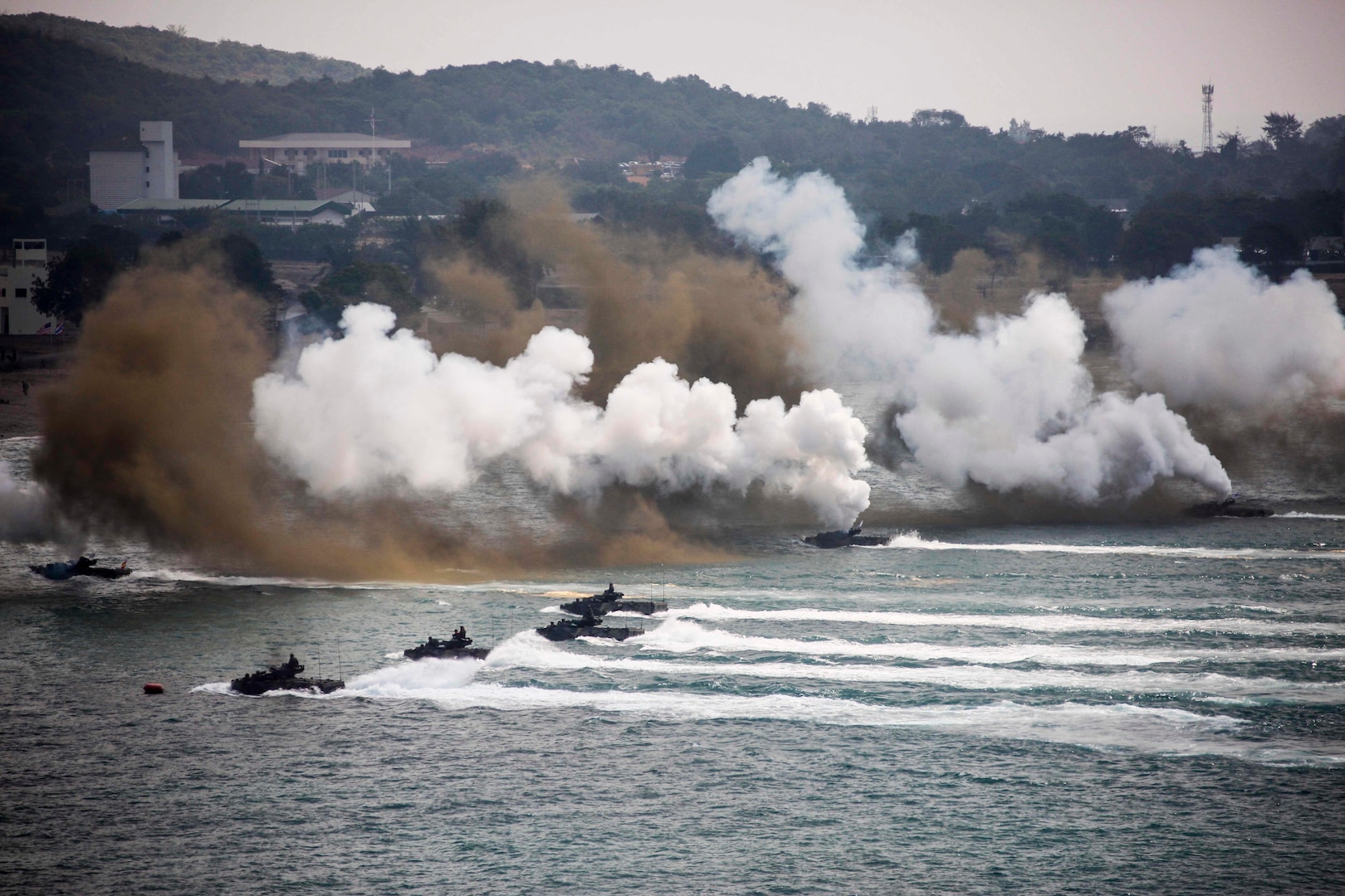 Amphibious assault exercise during Cobra Gold 2018, at Hat Yao, Thailand, February 16, 2018 (U.S. Marine Corps/Olivia G. Ortiz)