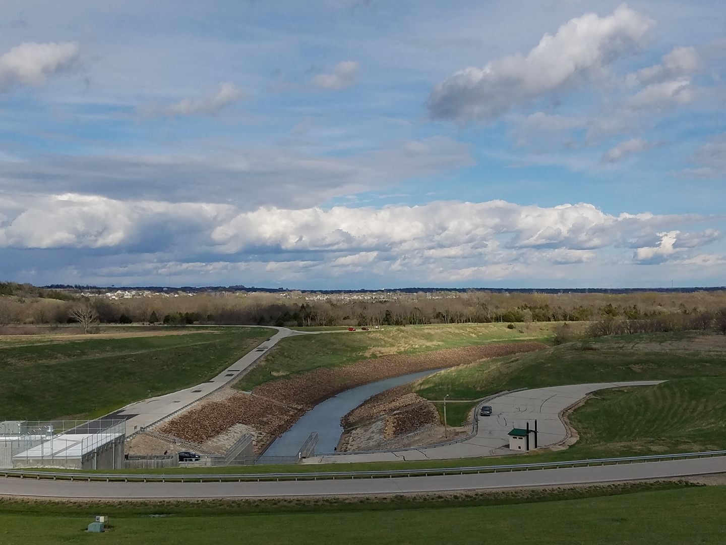 Corps of Engineers to preform dewatering and dam inspections at Clinton Lake Apr. 17-24, 2018. Access to the outlet channel and immediate area will be closed during this time.
