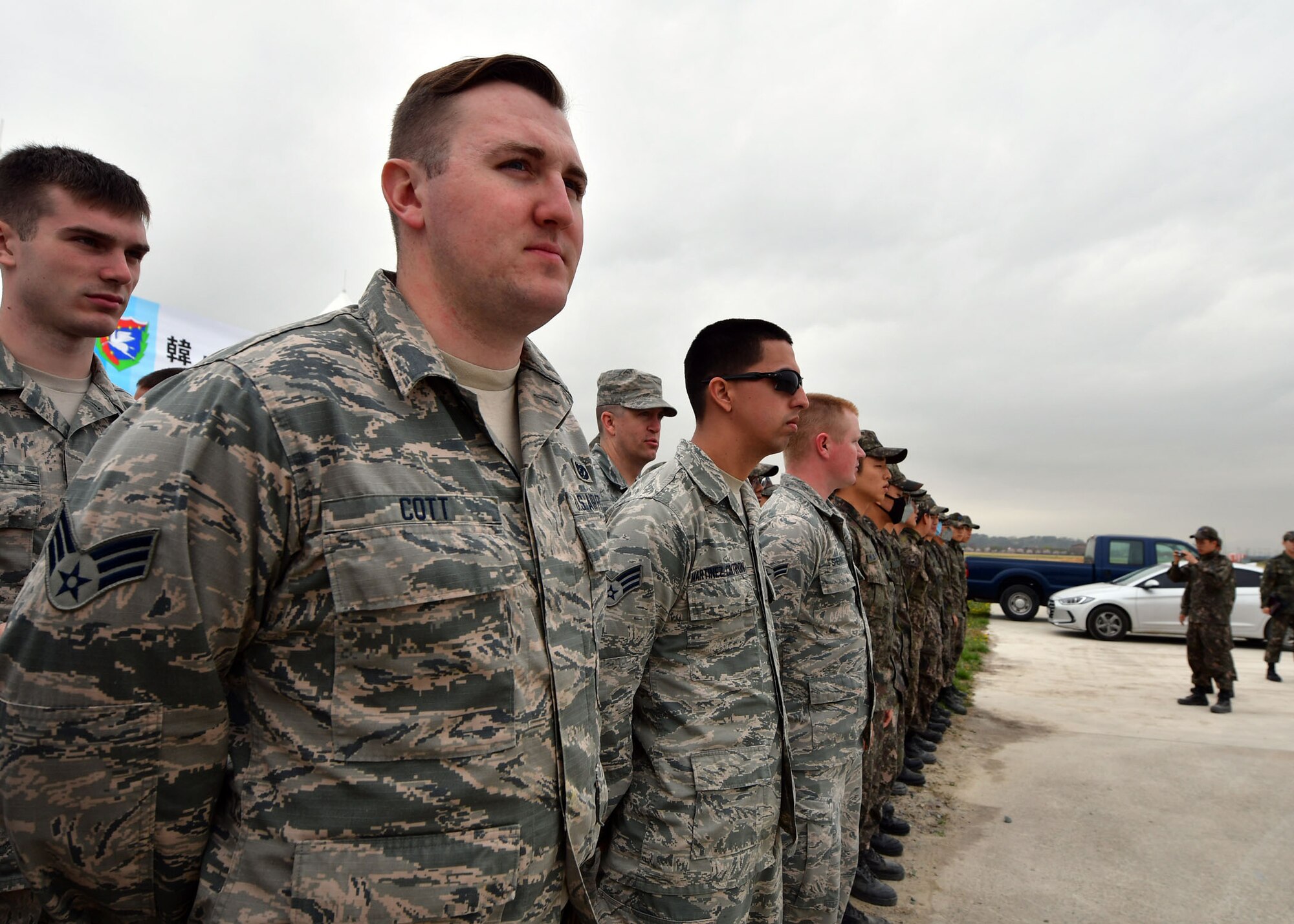 USAF and ROKAF conduct annual base recovery training