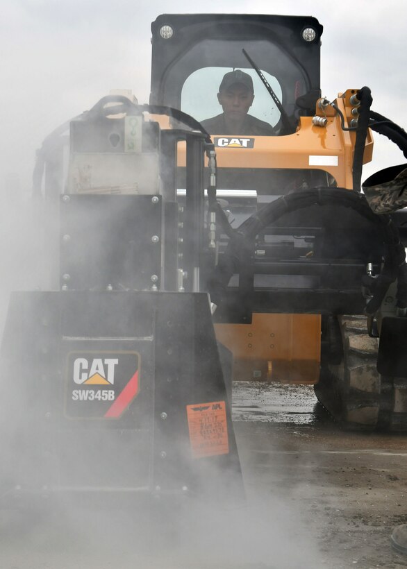 USAF and ROKAF conduct annual base recovery training