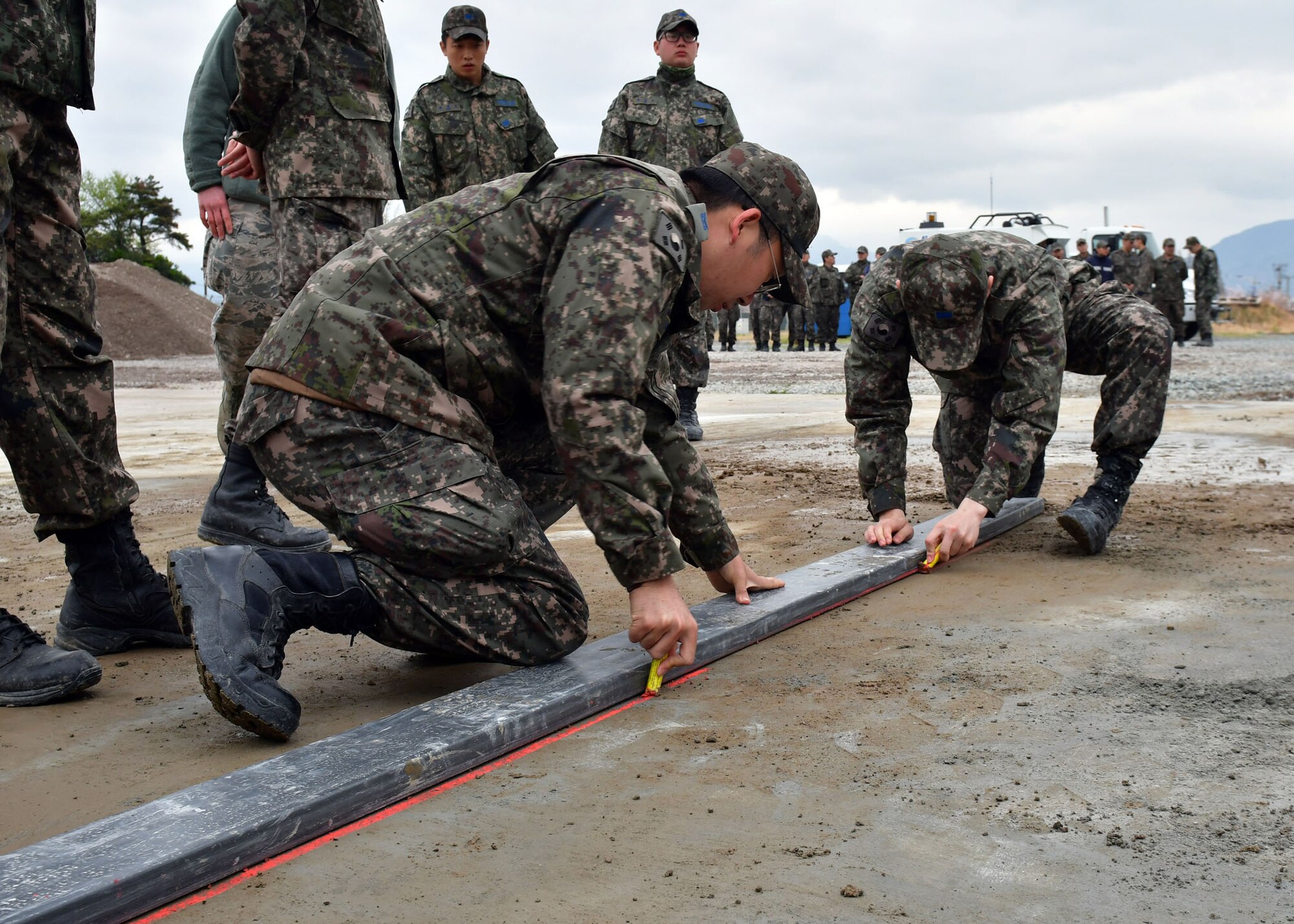 USAF and ROKAF conduct annual base recovery training