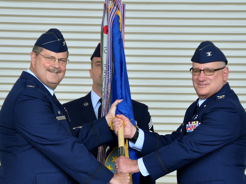 Carolina Hurricanes honor military > Pope Field > Article Display