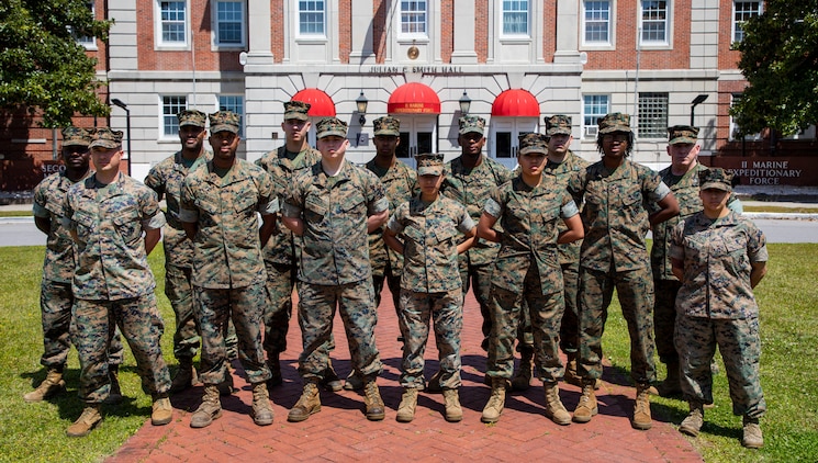 II MSB field mess cooks their way to the top > II Marine Expeditionary ...