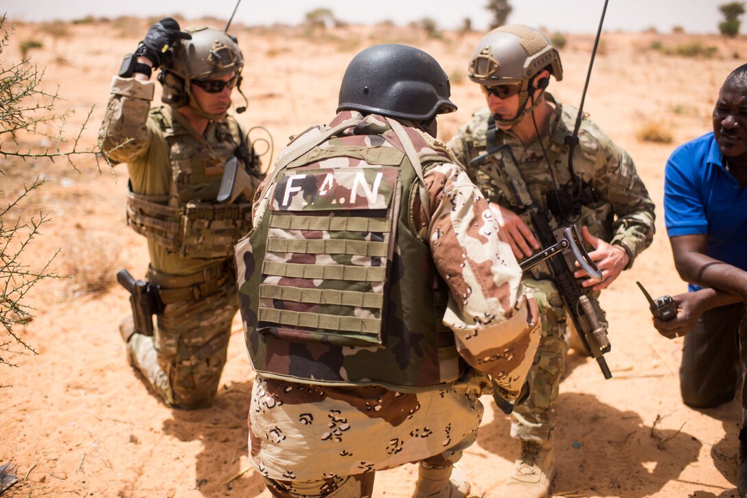 U.S. Special Forces soldiers train with Nigerien troops during the Flintlock 2018 exercise in Niger, Africa.