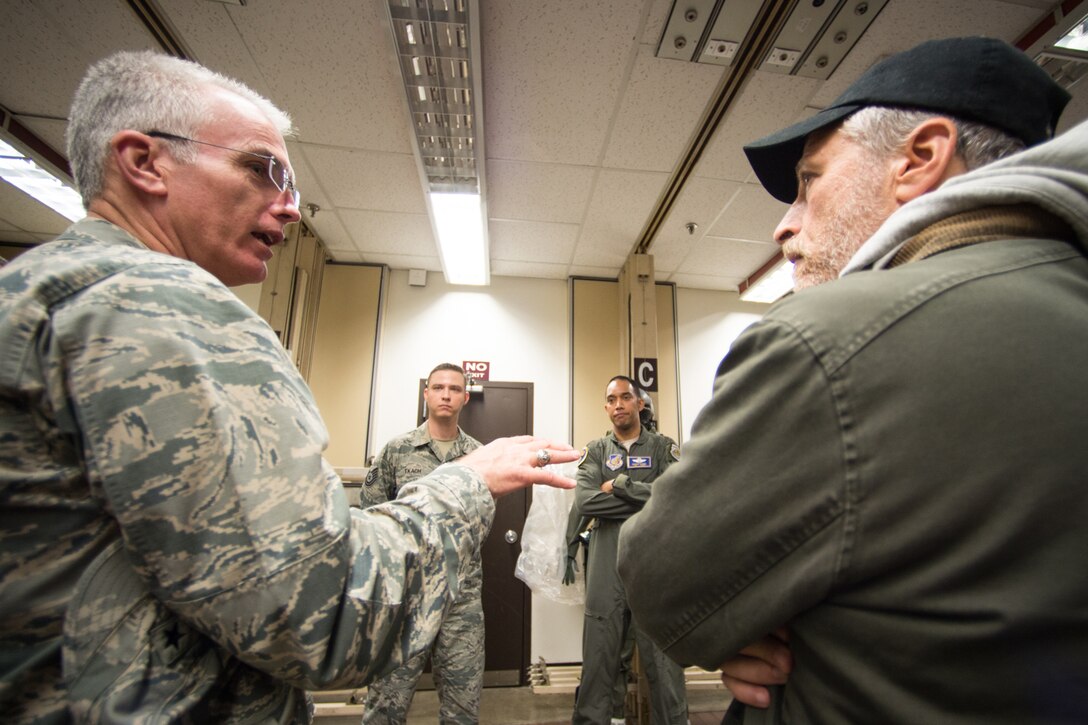 Air Force Gen. Paul J. Selva, vice chairman of the Joint Chiefs of Staff, talks to comedian Jon Stewart.