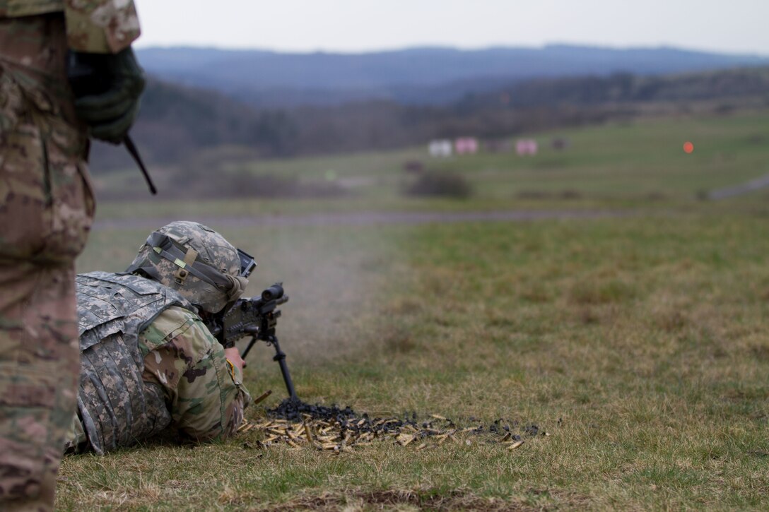 Army Reserve brigade maximizes battle assembly training, weapons qualification