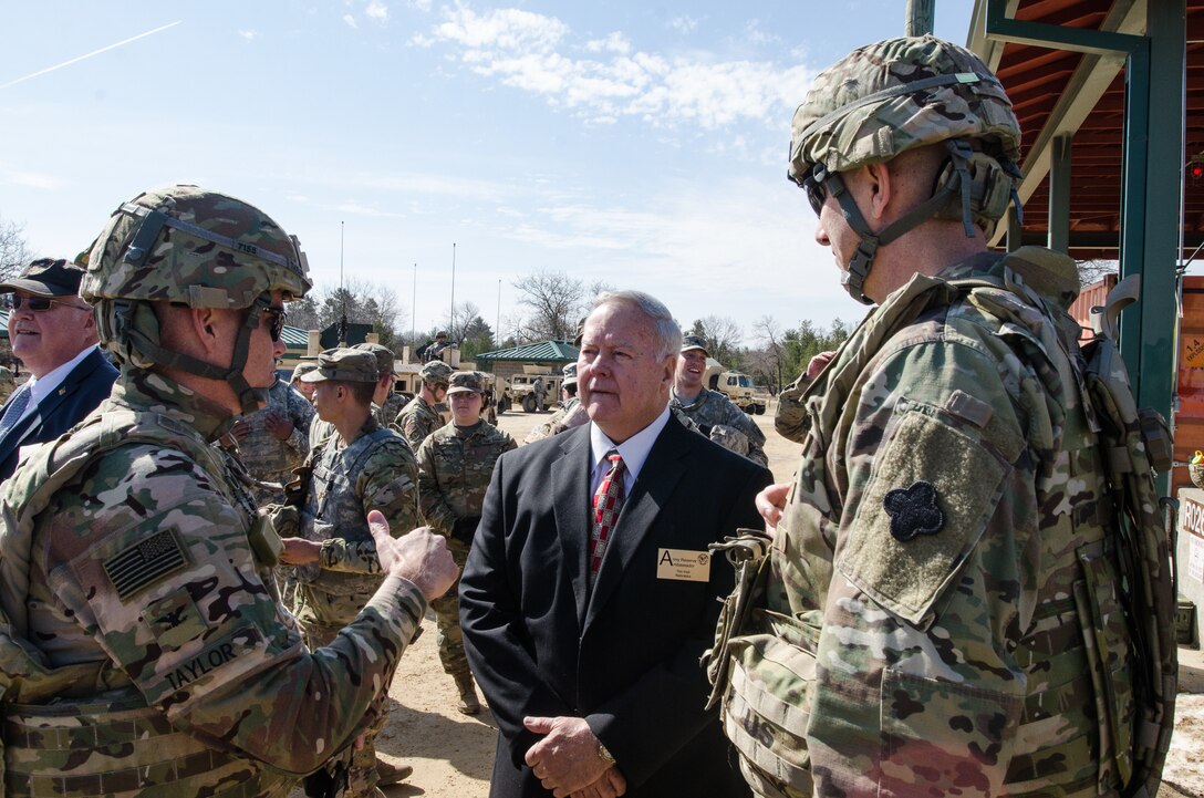 Army Reserve Ambassadors visit Cold Steel II