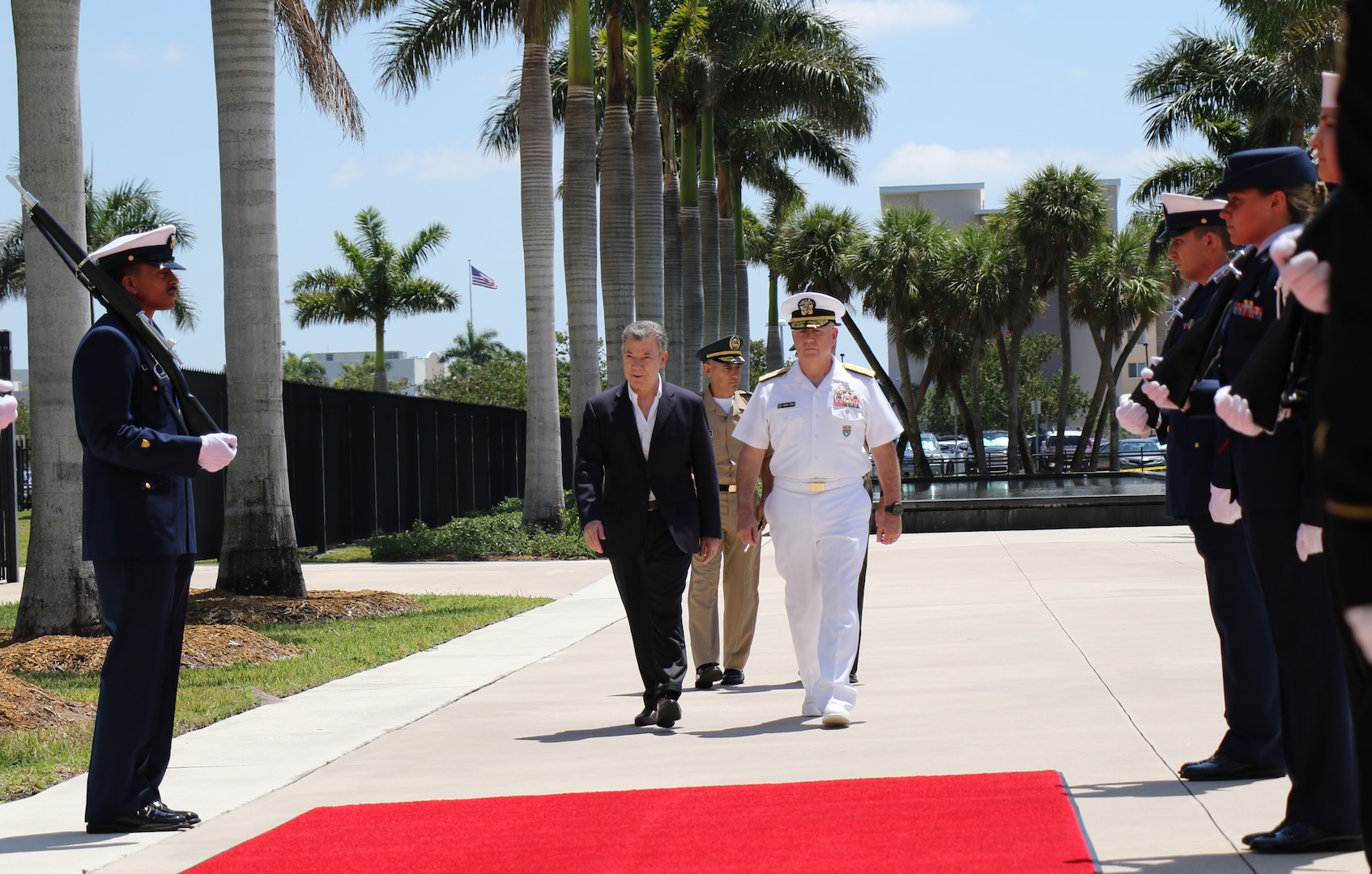 Colombian President Santos arrives at U.S. Southern Command