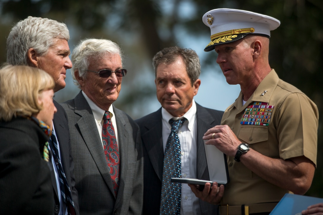U.S. Marine Corps Maj. Gen. Eric M. Smith, right, the commanding general of 1st Marine Division, presents a Silver Star to U.S. Marine Corps 1st Lt. Philip H. Sauer’s siblings at Marine Corps Base Camp Pendleton, Calif., April 24, 2018.  The Silver Star was presented posthumously to Sauer for his actions while serving with 1st Battalion, 9th Marines in the Republic of Vietnam on April 24, 1967. (U.S. Marine Corps Photo by Lance Cpl. Ryan Kierkegaard)