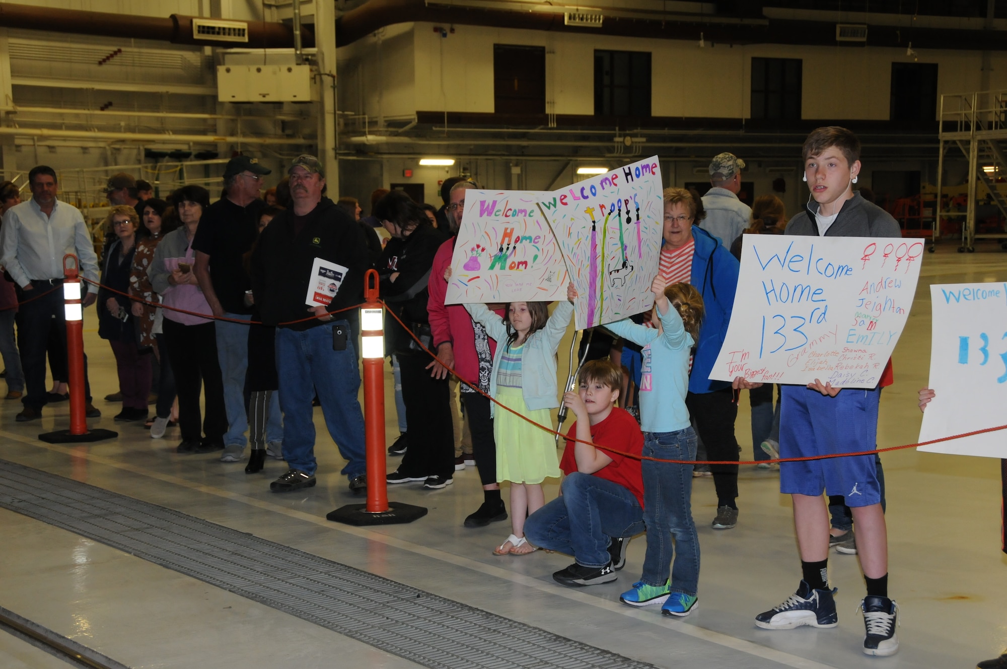 Members of the Iowa air National Guard’s 185th Air Refueling Wing were welcomed home by family and friends on April 25, 2018 at the Sioux City Air National Guard Base. Most of the returning members are assigned to the 133rd Test Squadron which is based in Fort Dodge, Iowa. While deployed, the 133rd Test Squadron were assigned to command and control duties in Central Command. (U.S. Air National Guard Photo by Capt. Jeremy J. McClure/Released)
