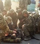 ROK and US service members provide medical care and stabilize a local Korean farmer harmed in a tractor accident. They continued care until emergency personnel arrive on scene. The special operators from Special Operations Command Korea were participating in the Foal Eagle field training exercise when they were flagged by local civilians for help.
한미 장병들이 경운기 사고를 당한 한국인 농부를 구조하여 의무조치 하였다. 사고 현장에 구조대가 도착할때까지 의무지원을 하였다. 당시 특전사 한국군 장병들은 독수리 훈련에 참가 중이 였다.
