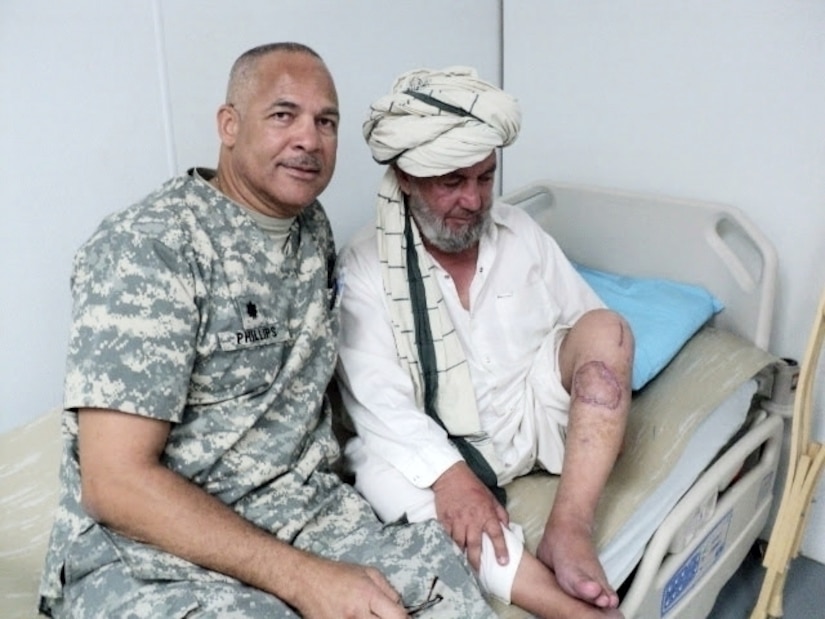 Army Reserve surgeon answers the call