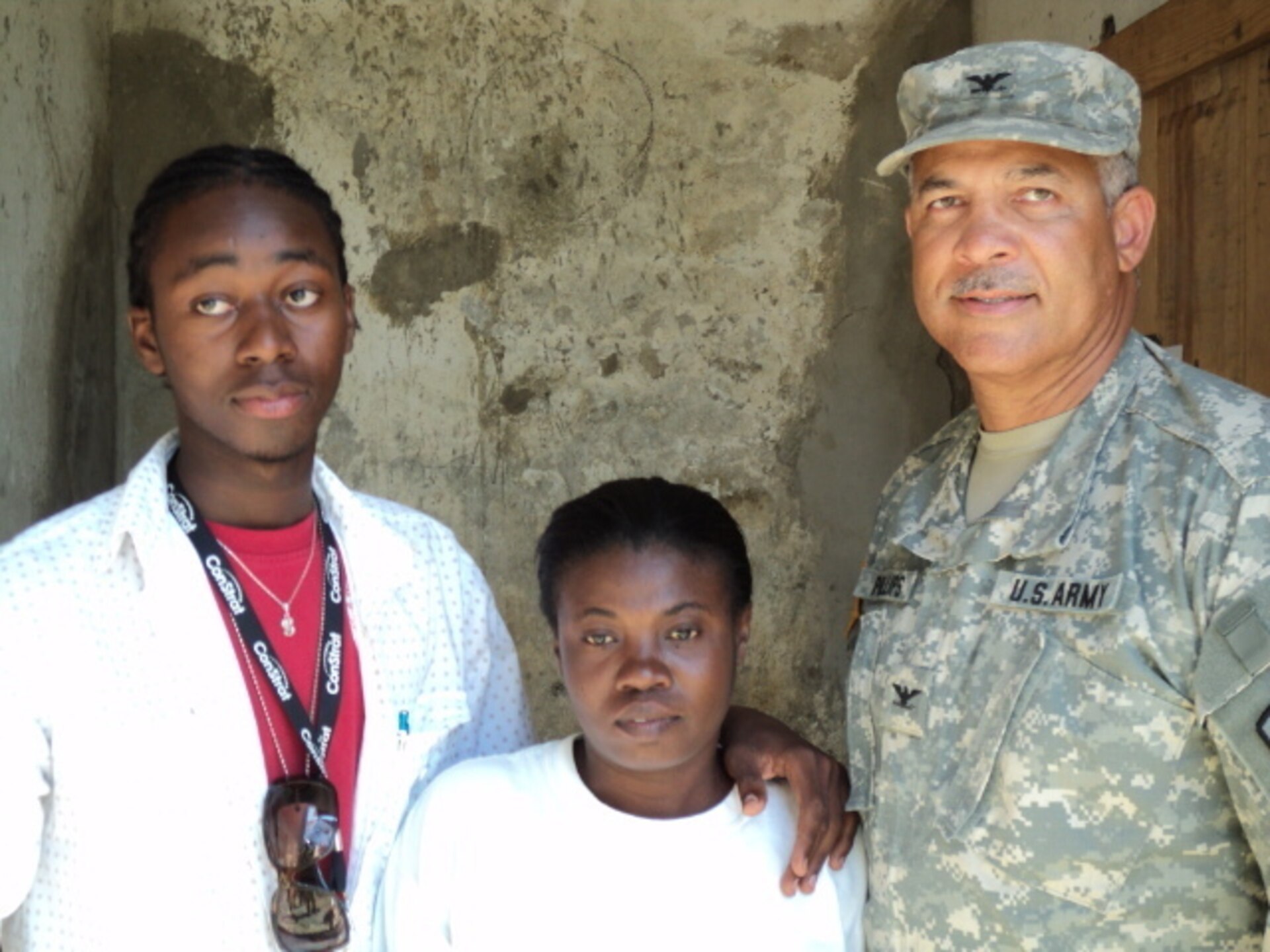 Army Reserve surgeon answers the call