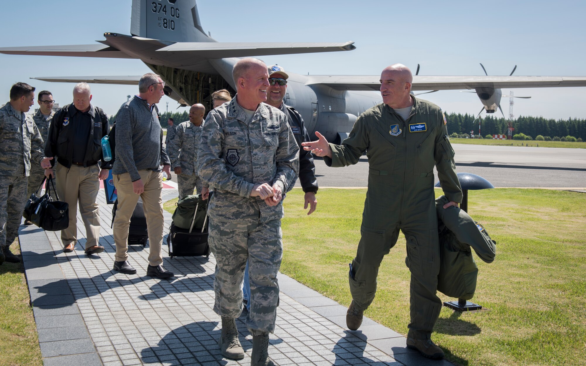 Vice Chief of Staff, Civic Leaders experience the Pacific’s premiere airlift hub