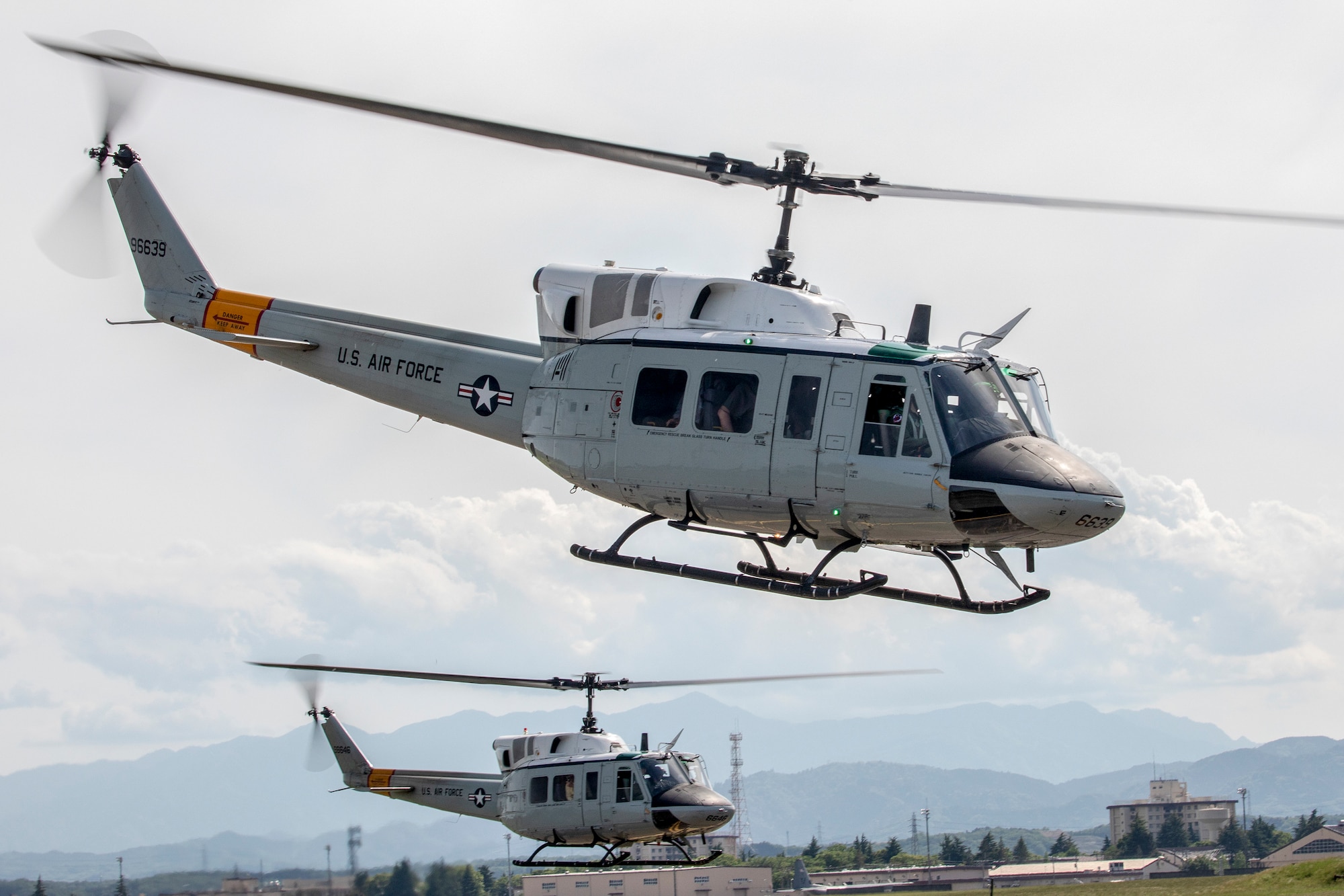 Vice Chief of Staff, Civic Leaders experience the Pacific’s premiere airlift hub
