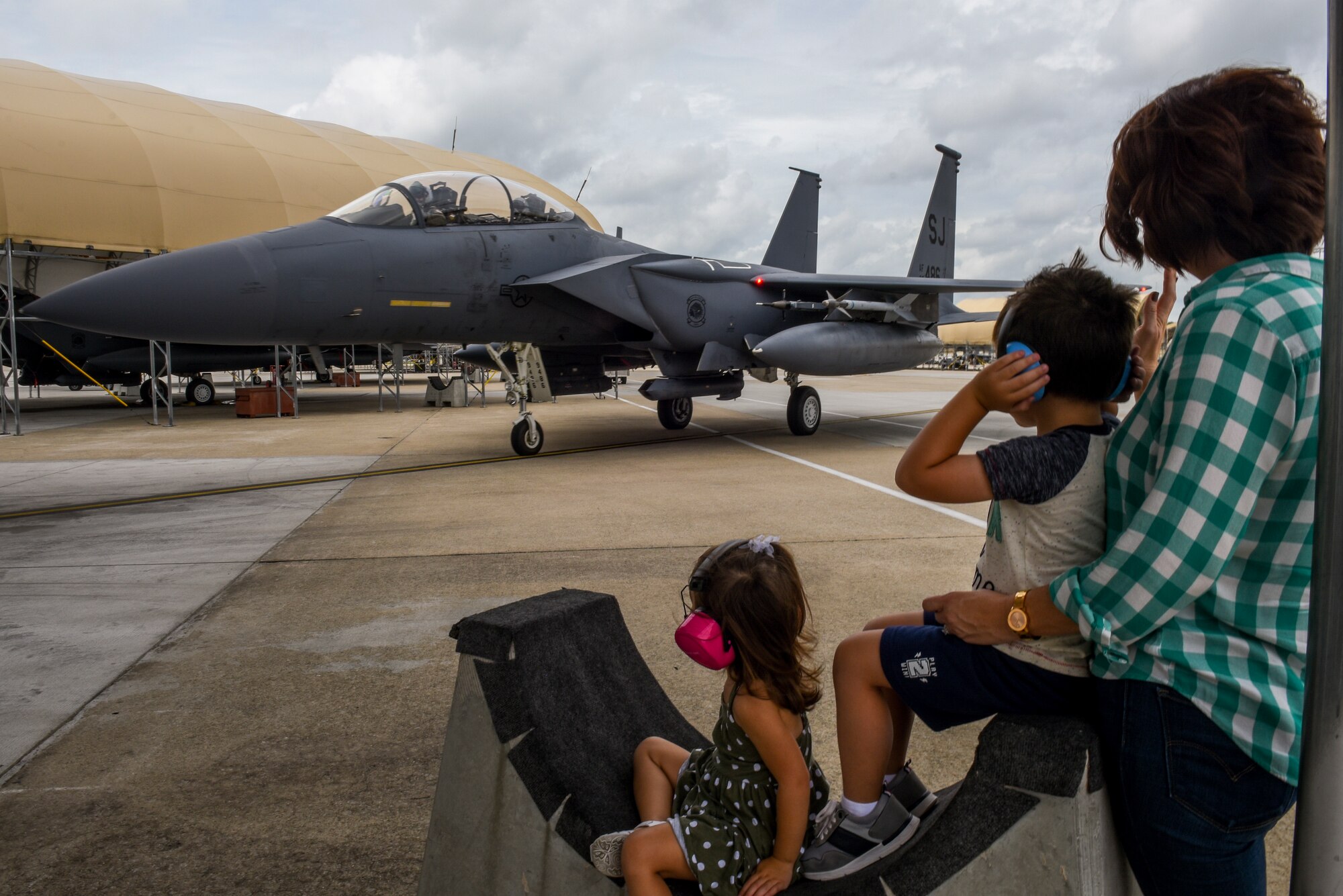 Navigating into history: 335th FS navigator eclipses 3,000 flying hours in F-15E