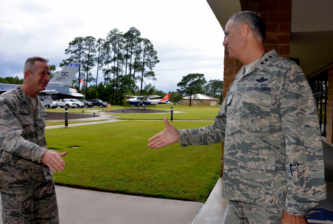 Gen. Terrence O’Shaugnessy,  Commander, NORAD – Northern Command, greets Lt. Gen. R. Scott Williams, Commander, 1st Air Force (Air Forces Northern) –  Continental U.S. NORAD Region, at the start a day-long visit with the organization. While here, O’Shaughnessy received several enterprise-related update briefings and shared his thoughts about his priorities during an afternoon All Call. (Air Force photo by Mary McHale)