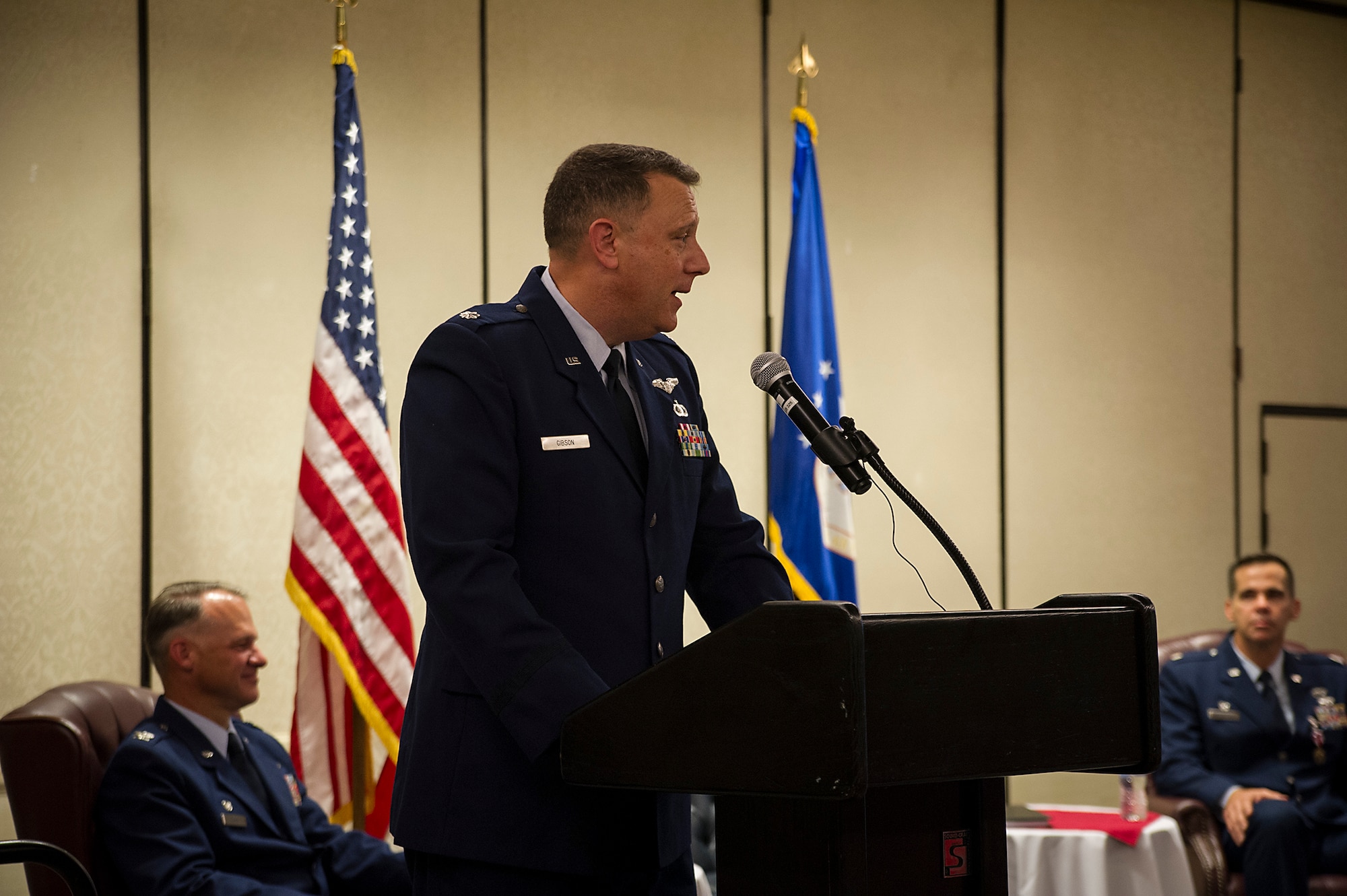 Underwood passes 4 CTCS command to Gibson > 315th Airlift Wing ...