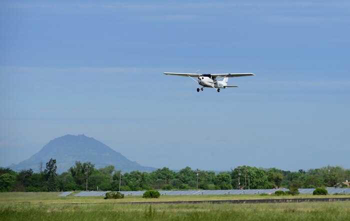 Innovative 1st RS training provides RQ-4 student pilots valuable flying experience