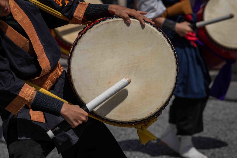 Eisa; 10,000 Dancers