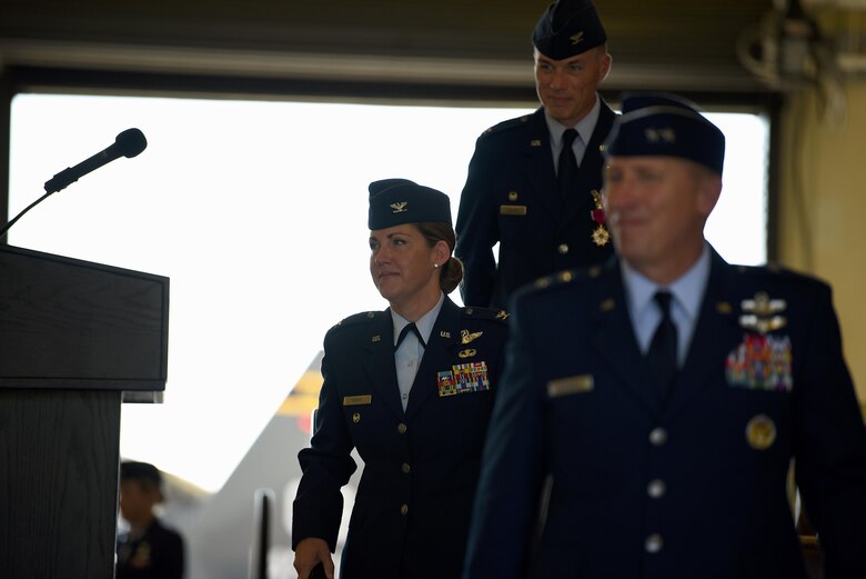 Weeks takes command of 14th FTW