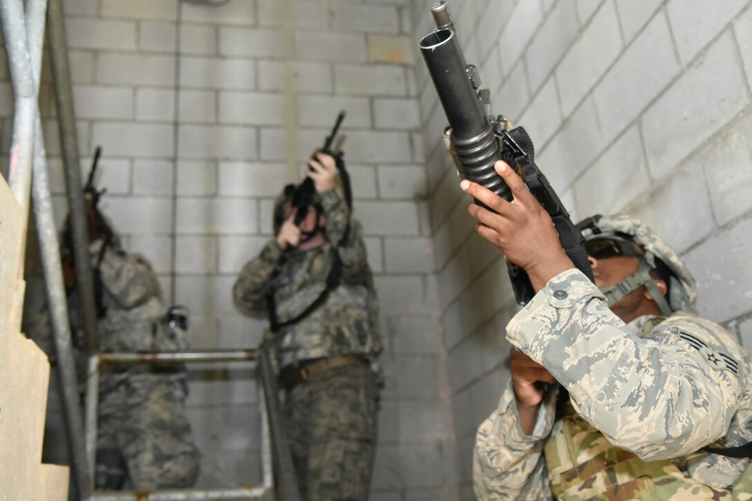 916 Defenders Expeditionary Escape to Ft. Bragg