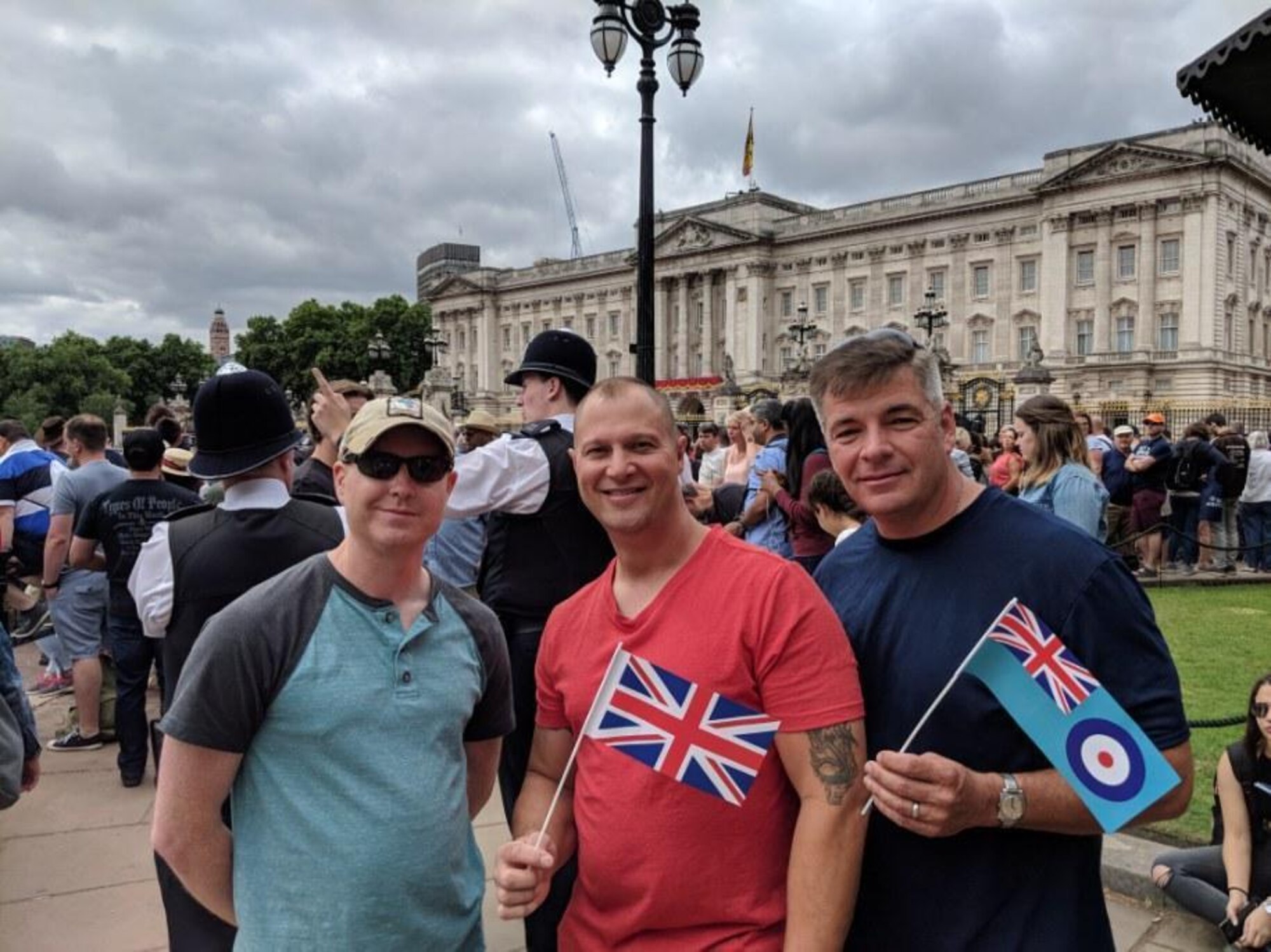 U.S. Air Force Staff Sgt. Jason Chipley, 145th Logistics Readiness Squadron, along with members of the United States Air Force Reserves pose in front of Buckingham Palace during the RAF100 parade, London, United Kingdom, July 10, 2018. The Military Reserve Exchange Program not only allows military members to learn and exchange ideas about their respective career fields, but it also provides the opportunity to be immersed in the host country’s culture.