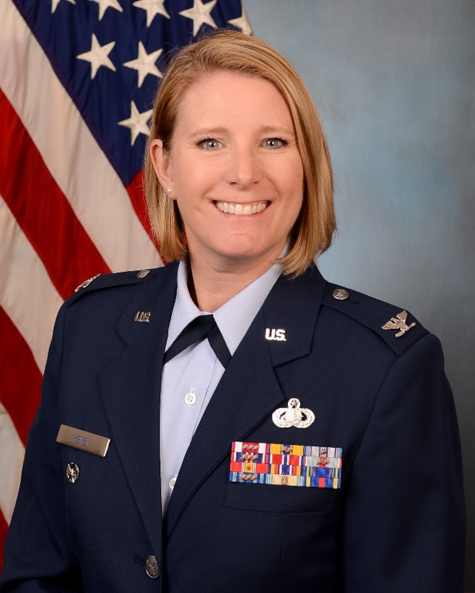 Col. Ashley Heyen official photo