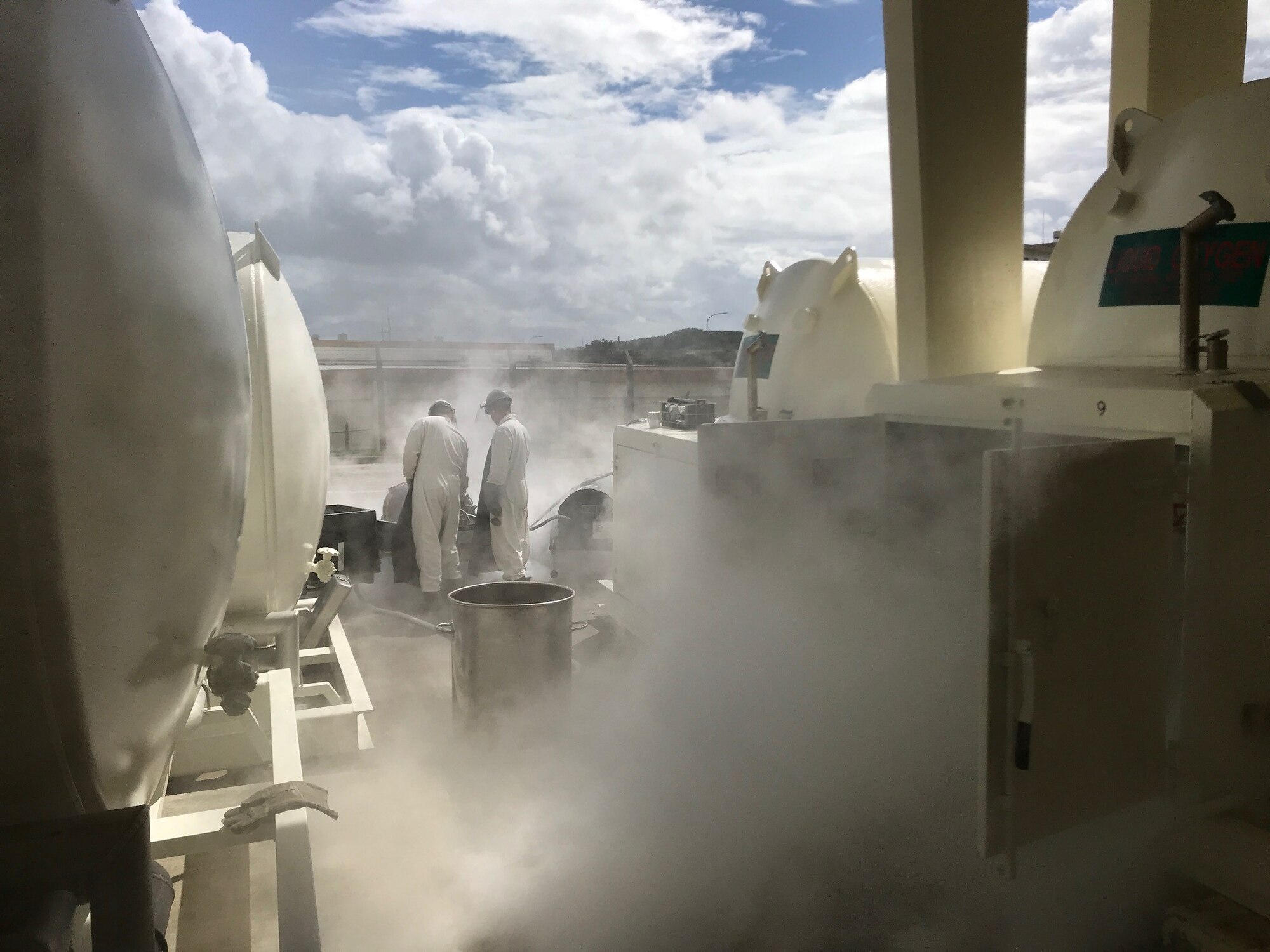 434th LRS trains in Kadena