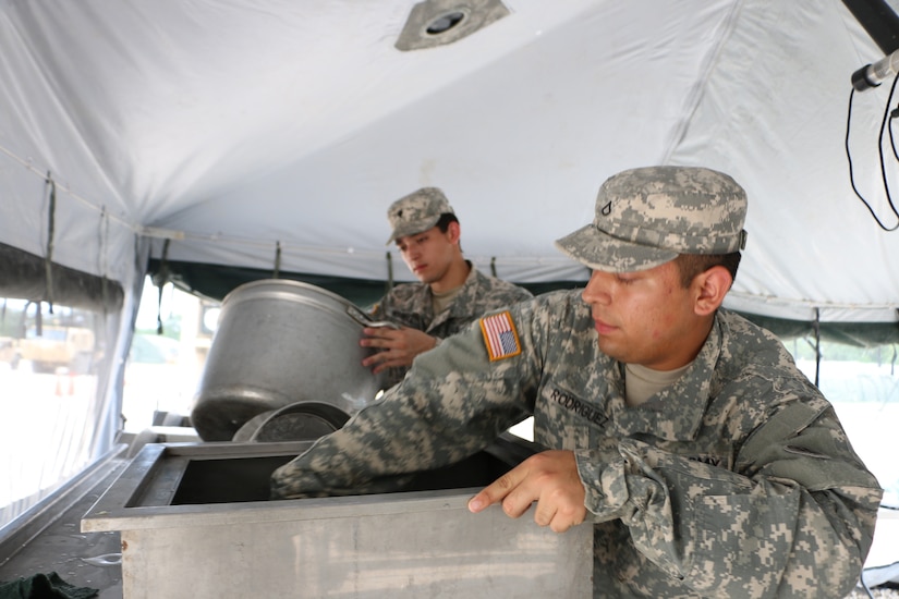 370th TC "Outlaws" take over the kitchen