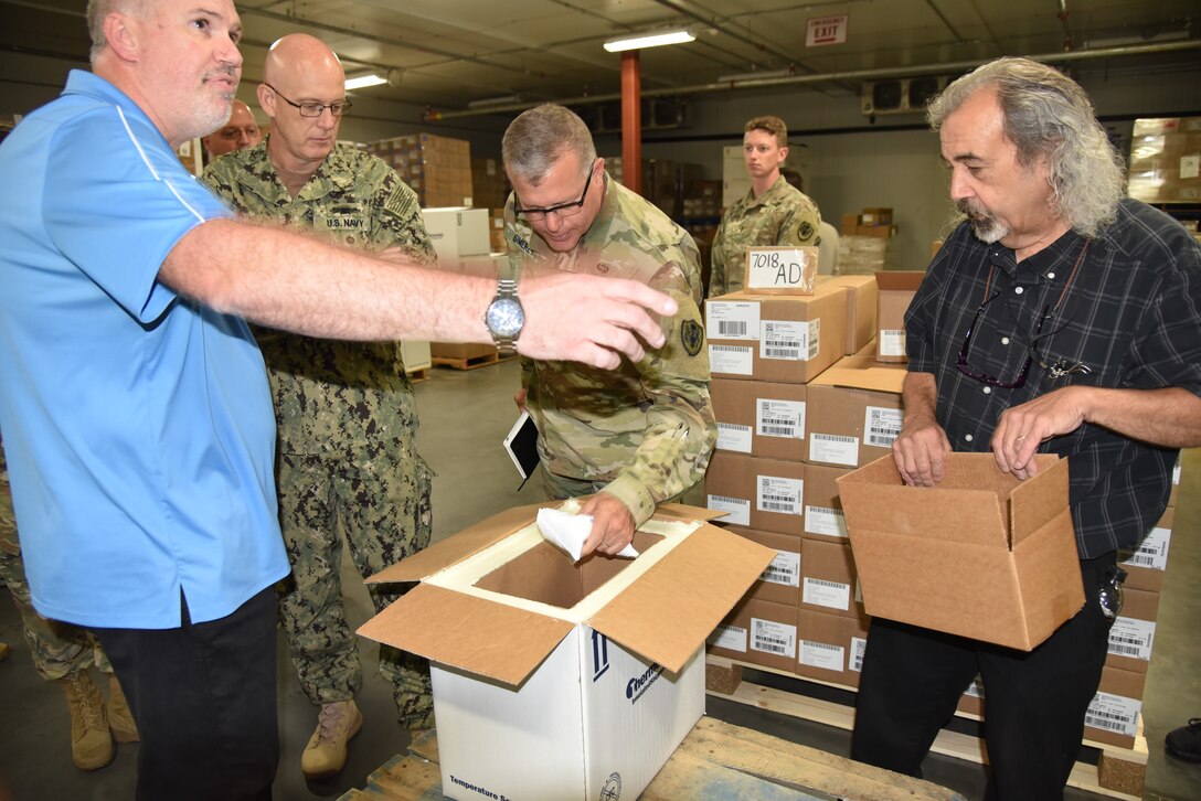 Troop Support commander meets with Distribution leadership