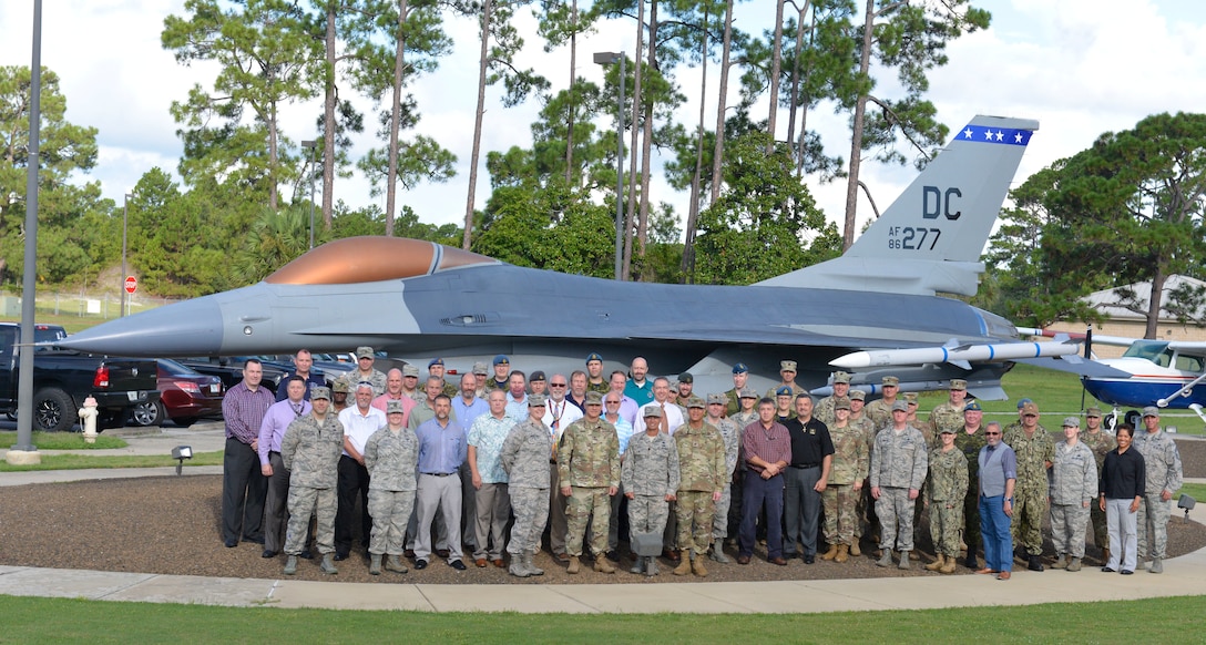 Members of the NORAD and U.S. Northern Command logistics community, along with strategic partner representatives from the Defense Logistics Agency, Strategic Command and Alaska Command, gathered for a NORAD & NORTHCOM J4 Logistics and Engineering Homeland Defense Workshop at the Killey Center for Homeland Operations Aug. 7 – 9.
The workshop helped develop a common understanding of different challenges in planning, preparing and sustaining operations in defense of North America across the logistics community.  It was co-facilitated by NORAD and U.S. NORTHCOM and AFNORTH logistics personnel. Lessons learned from this workshop will enhance the capability to respond to any logistics and engineering support requirements for the defense of North America and unify the logistics and engineering community. (Photo by Mary McHale)