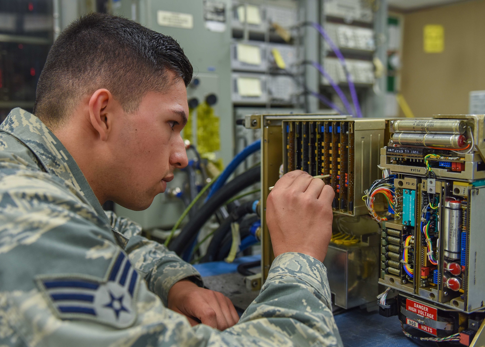 7th CMS avionics flight earns Chief of Staff Team Excellence Award