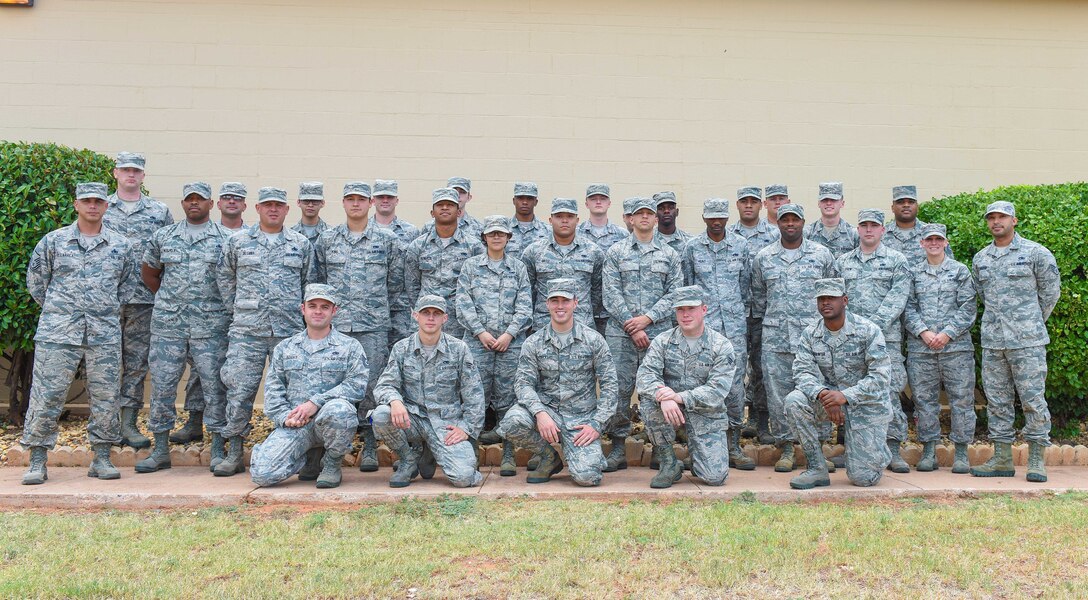 7th CMS avionics flight earns Chief of Staff Team Excellence Award