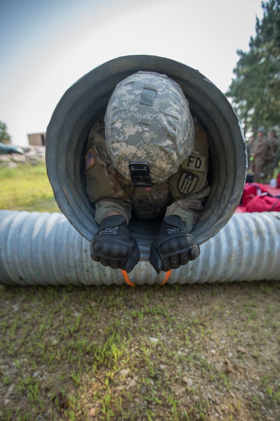 Firefighter Confined Space Training at CSTX 86-18-02