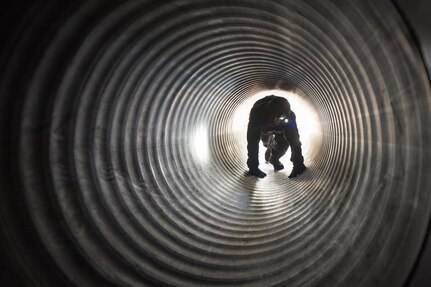 Firefighter Confined Space Training at CSTX 86-18-02