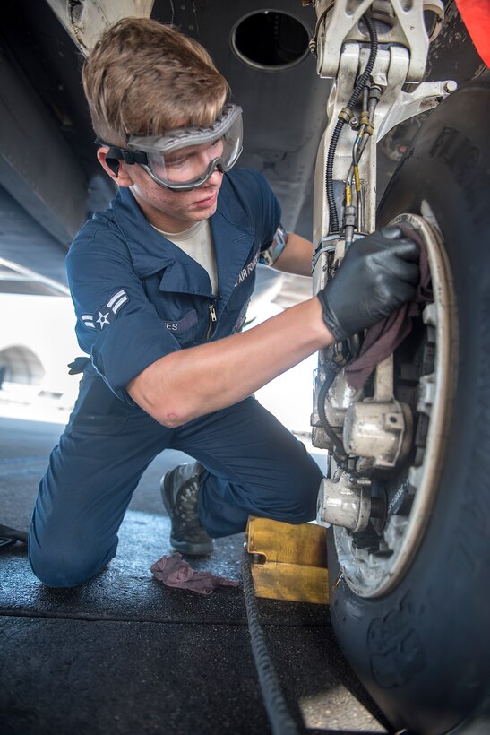 ASP brings SJ Airmen, local families together