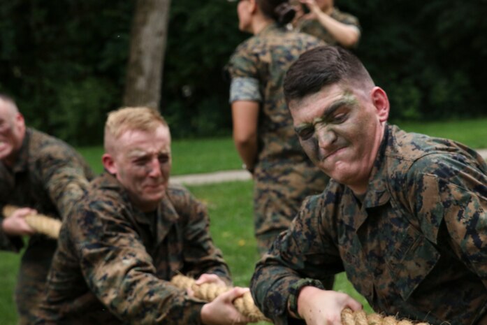 INDIANAPOLIS - Marine Corps Officer Candidates School candidates and Butler University men’s soccer team participate in a leadership and cohesion exercise August 15, 2018, at the Fort Harrison State park in Indianapolis. The training allowed the students from the university to experience physical training the Marine Corps way and allowed the Marines to share their leadership style. The exercise also allowed the teams to build cohesion amongst each another. (U.S. Marine Corps photos by Sgt. Carl King)