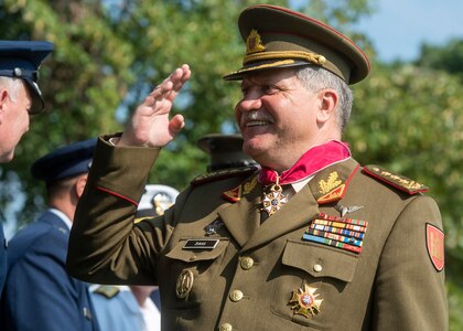 Chairman of the Joint Chiefs of Staff Gen. Joseph F. Dunford, Jr., hosts his Lithuanian counterpart Lt. Gen. Jonas Vytautas Žukas for an honors ceremony on Whipple Field at Fort Myer, in Washington D.C., Aug. 15, 2018. During the ceremony Dunfored presented Žukas with a Legion of Merit award for service to his country. (DOD Photo by Navy Petty Officer 1st Class Dominique A. Pineiro)