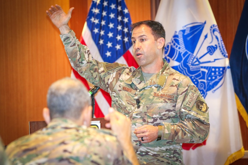 New Army and Air Force body armor gets fielded to the 82nd