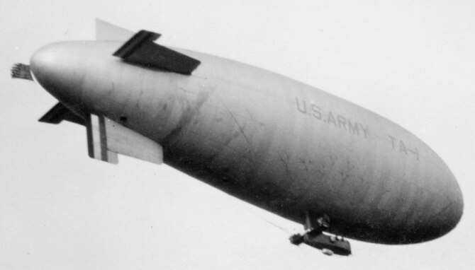 Dirigible TA-1 in flight.