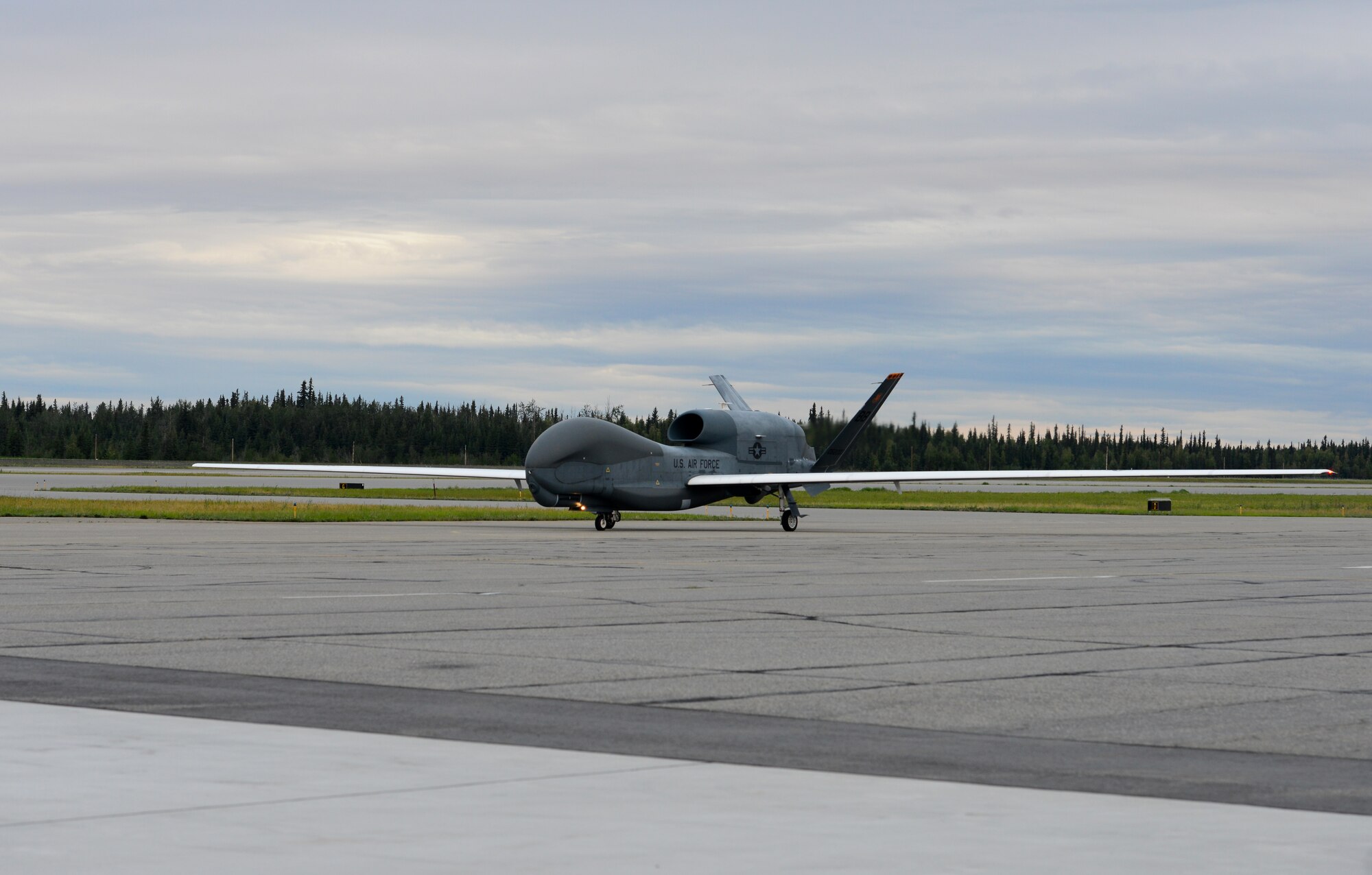 Global Hawk makes historic first landing at RED FLAG Alaska