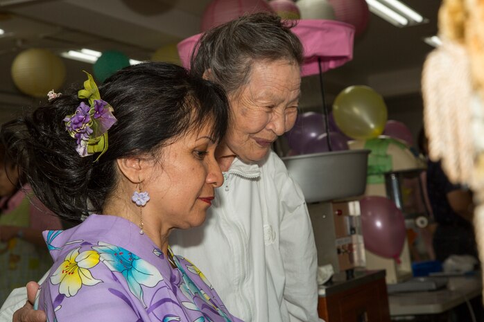 Air station residents attend Bon Odori Festival